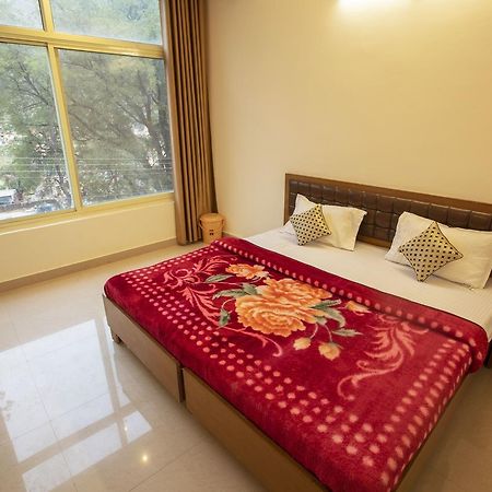 Hotel Grace Ganga By Oscenox-Hotel In Rishikesh Tapovan Bagian luar foto